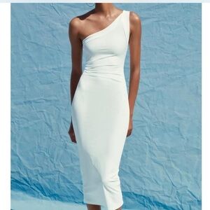 🔥🔥Zara  White One-Shoulder Dress